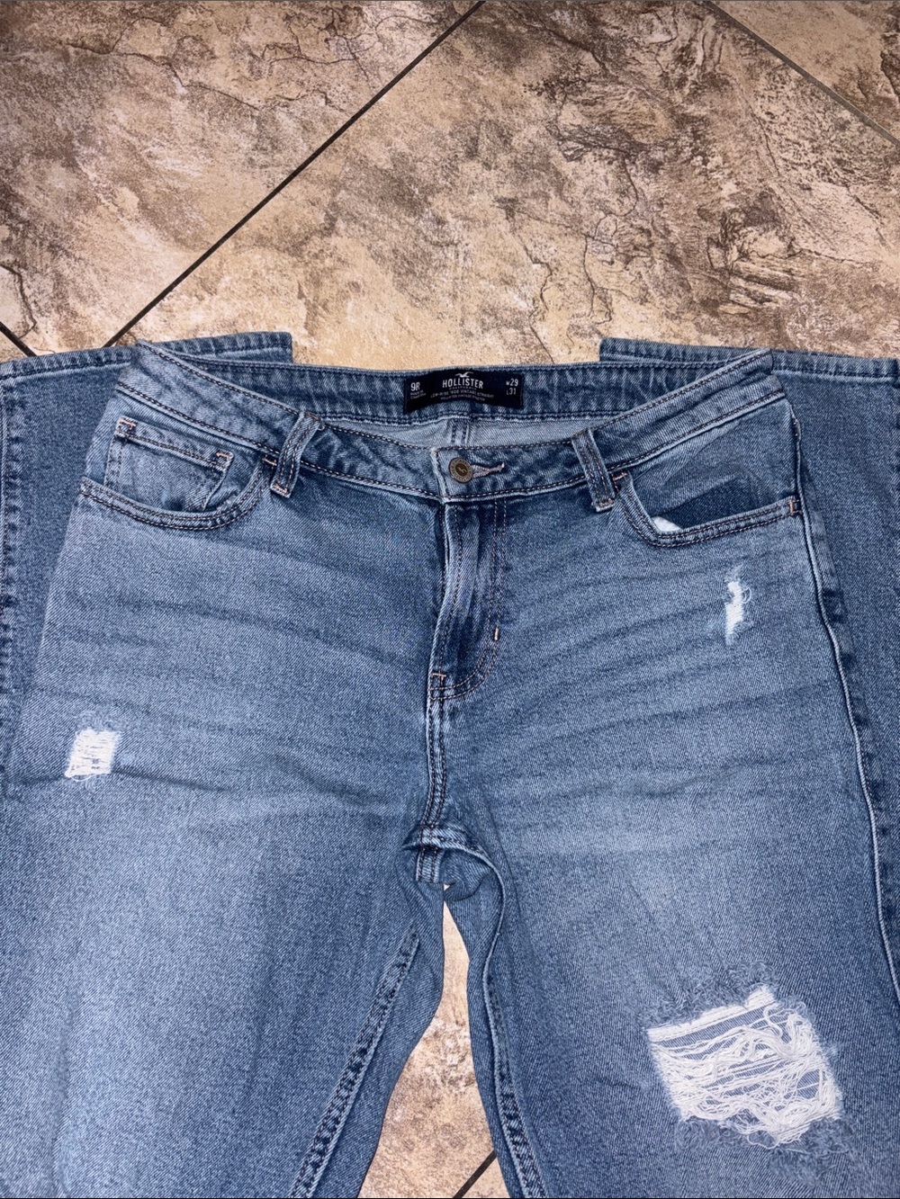 Hollister Women's Medium Wash Distressed Skinny Jeans